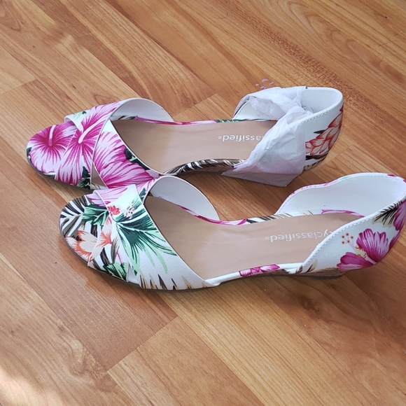 Spring/Summer flats - Picture 3 of 7